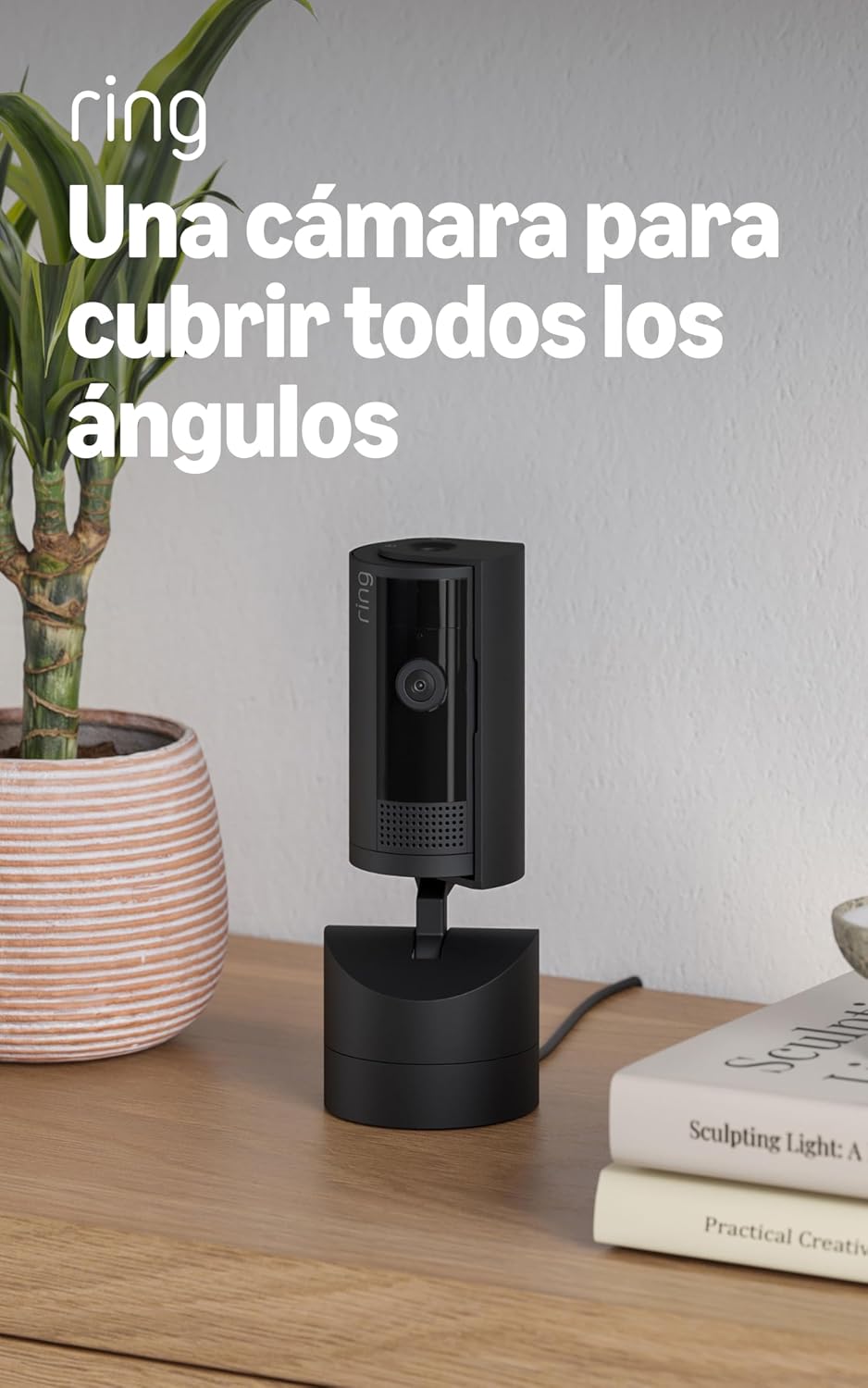 Cámara para interiores con movimiento Ring (Pan-Tilt Indoor Cam) | Ve todos los ángulos con vista