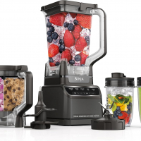 Ninja BR601AMZ – Sistema de cocina para picar, triturar, batidos, congelados, extractos, y masas, 1200 W 70 oz. Jarra de tamaño completo, tazón de procesador de alimentos de 8 tazas, 18 oz. To-Go Cup,